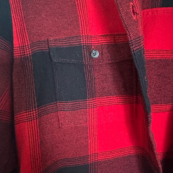 NWOT Old Navt Red and Black Plaid Button-Up Shirt Sz S - Picture 2 of 5